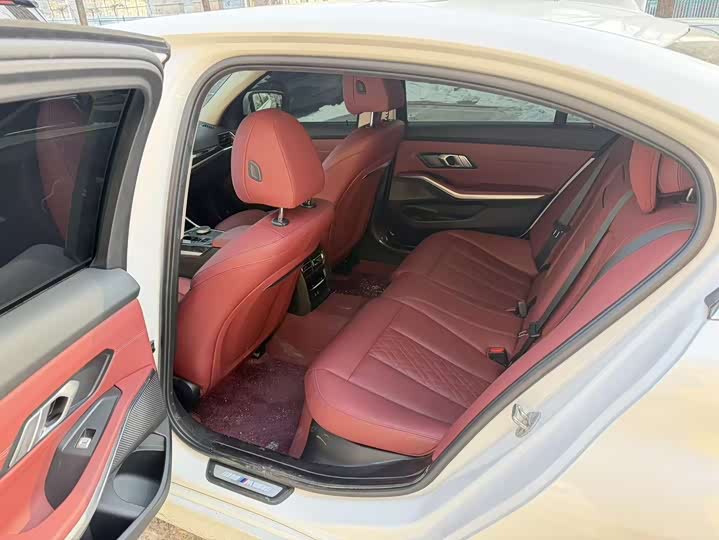 Фото 3 - BMW 3 Series