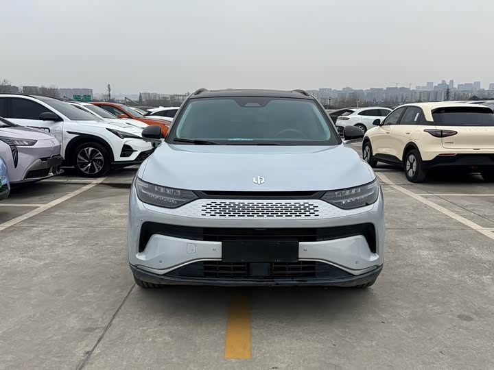 Фото 2 - Leapmotor C11