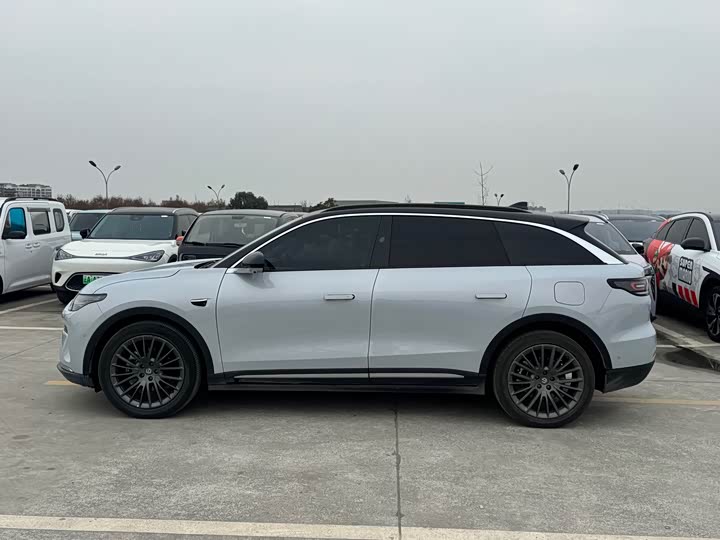 Фото 7 - Leapmotor C11