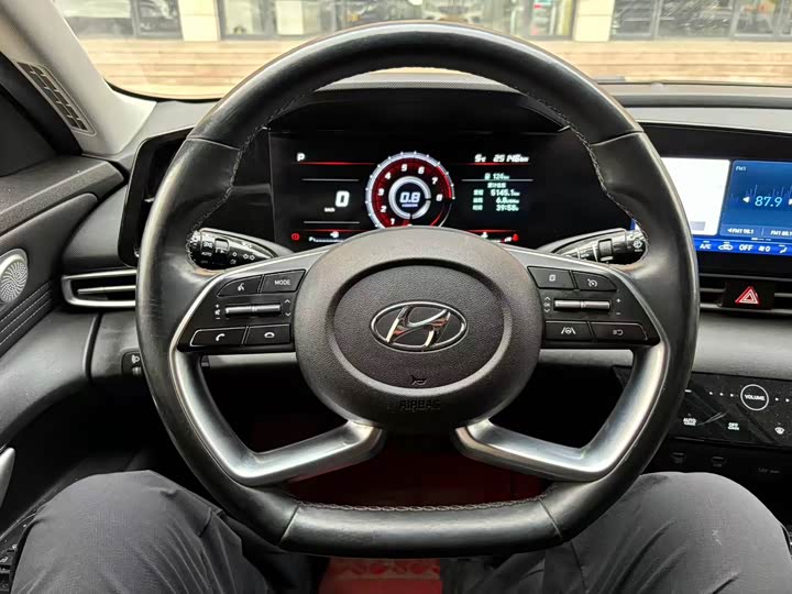 Фото 7 - Hyundai Elantra N line