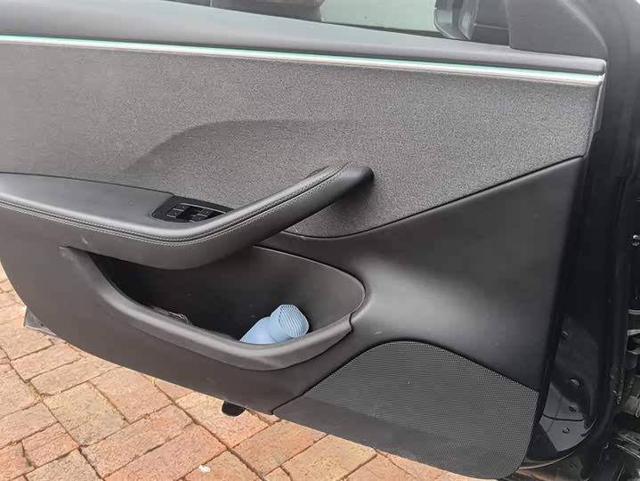 Фото 7 - Tesla Model 3