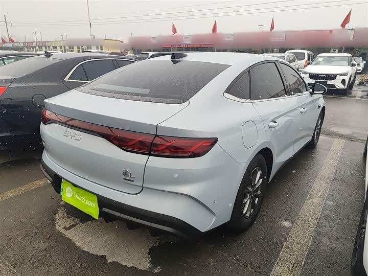 Фото 7 - BYD Qin L