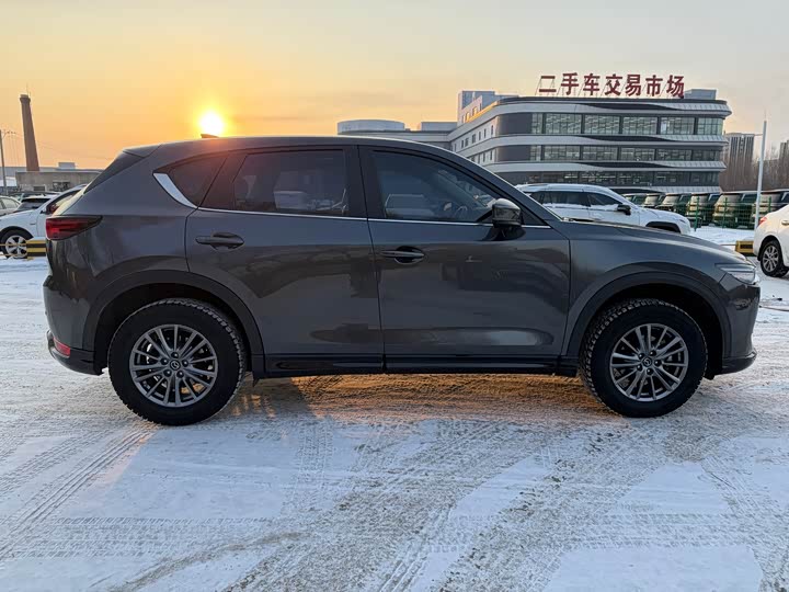 Фото 7 - Mazda CX-5