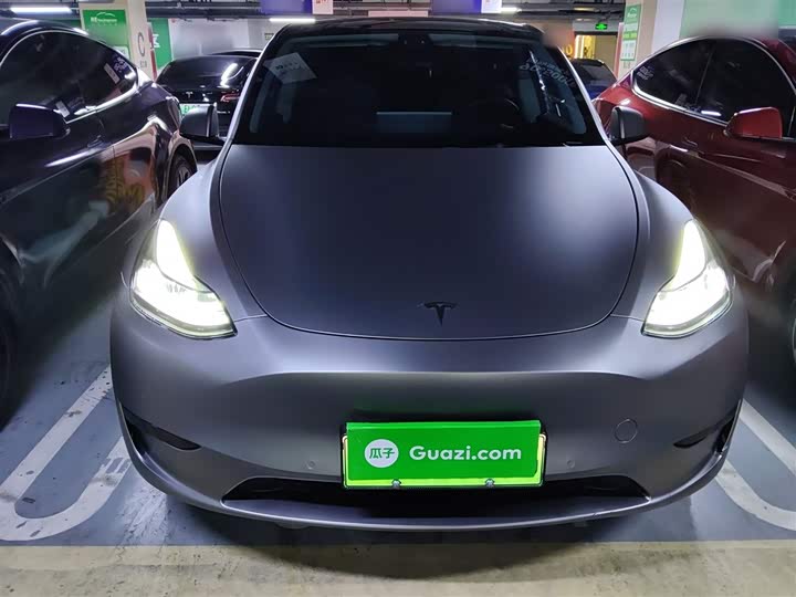 Фото 3 - Tesla Model Y