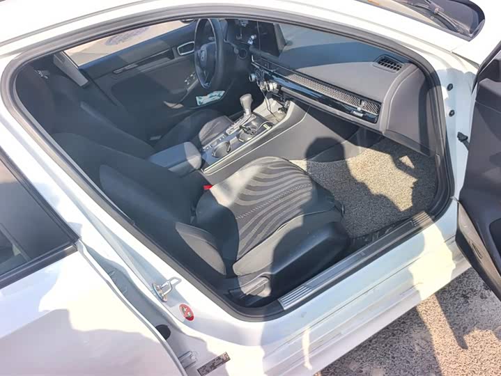 Фото 8 - Honda Integra