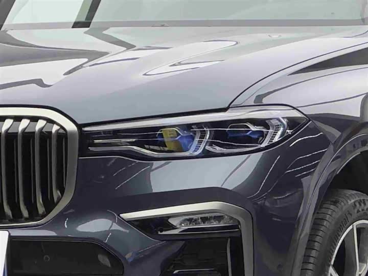 Фото 3 - BMW X7