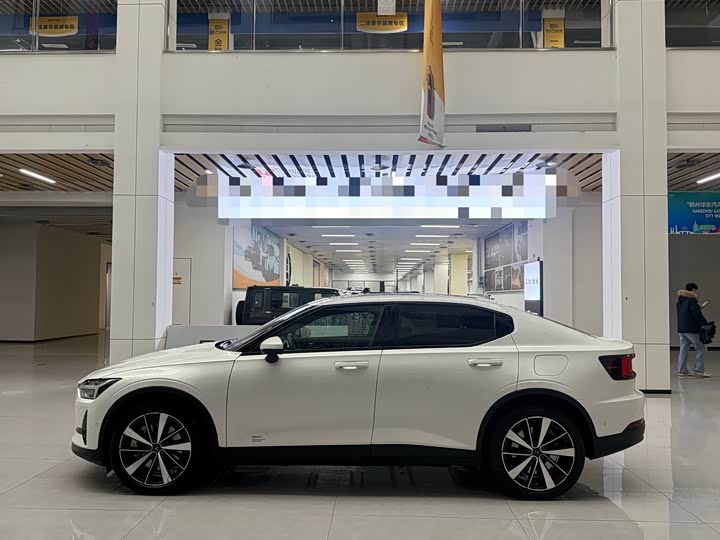 Фото 6 - Polestar 2