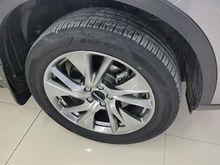 Фото 6 - Haval H6