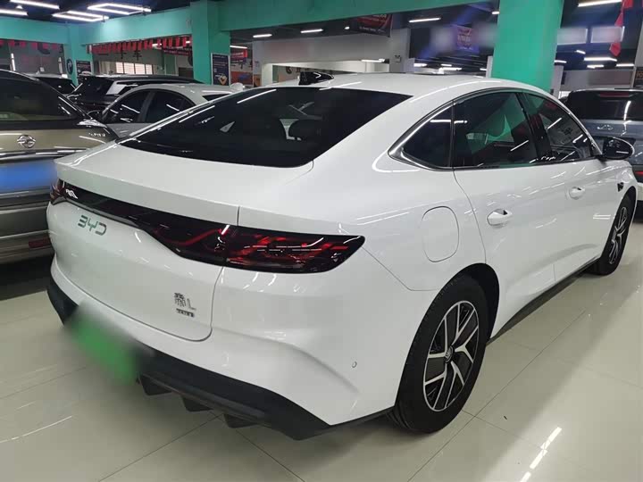 Фото 7 - BYD Qin L