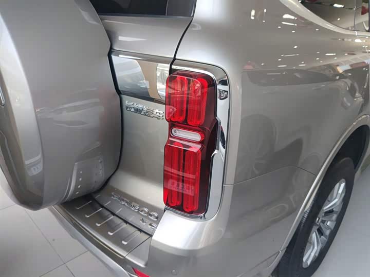 Фото 8 - Tank 500