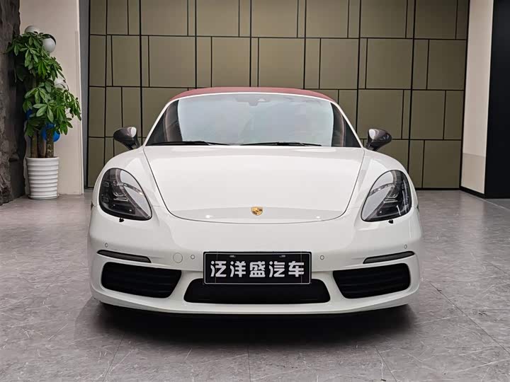 Фото 2 - Porsche 718