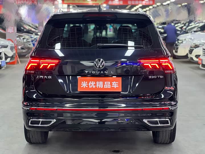 Фото 4 - Volkswagen Tiguan L Pro