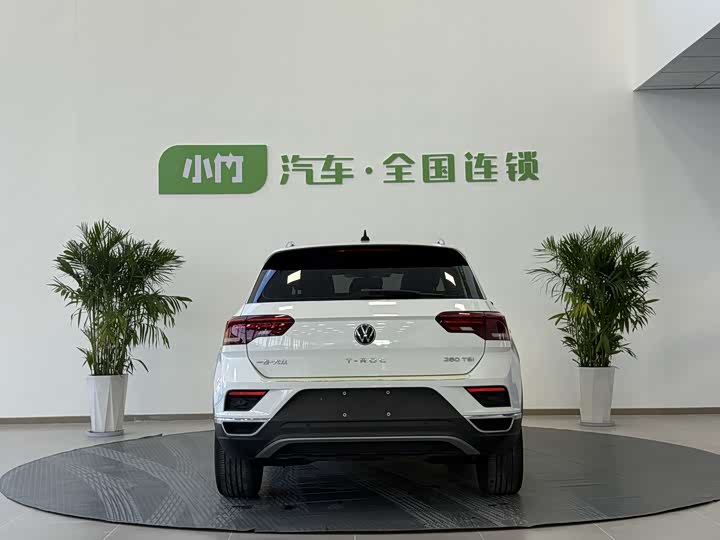 Фото 5 - Volkswagen T-Roc