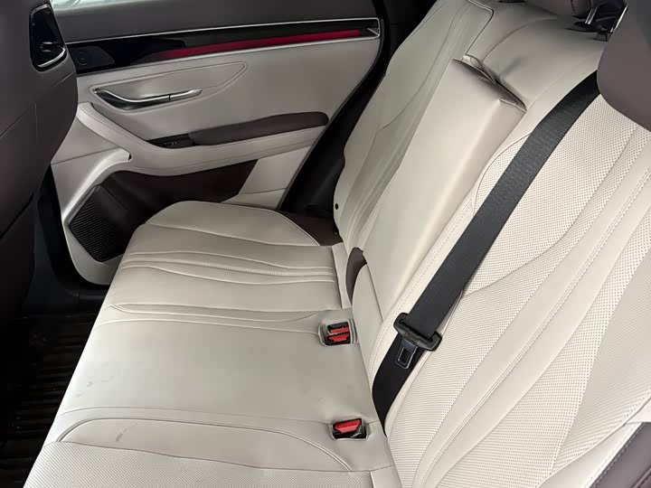 Фото 8 - BYD Song Plus Hybrid/EV