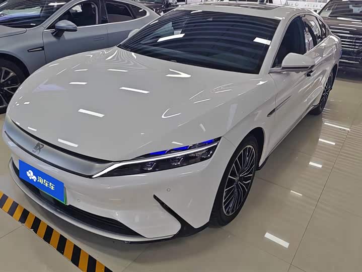 Фото 1 - BYD Han