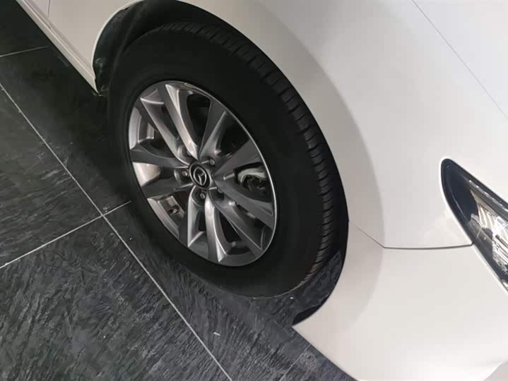 Фото 6 - Mazda 3 (Axela)