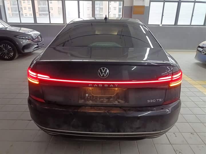 Фото 6 - Volkswagen Passat