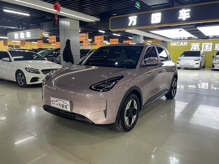 Фото 2 - Geely Galaxy Geome