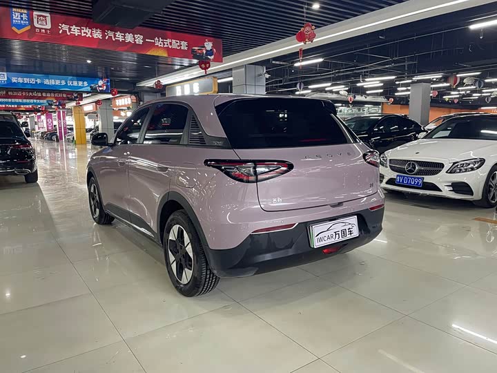 Фото 4 - Geely Galaxy Geome