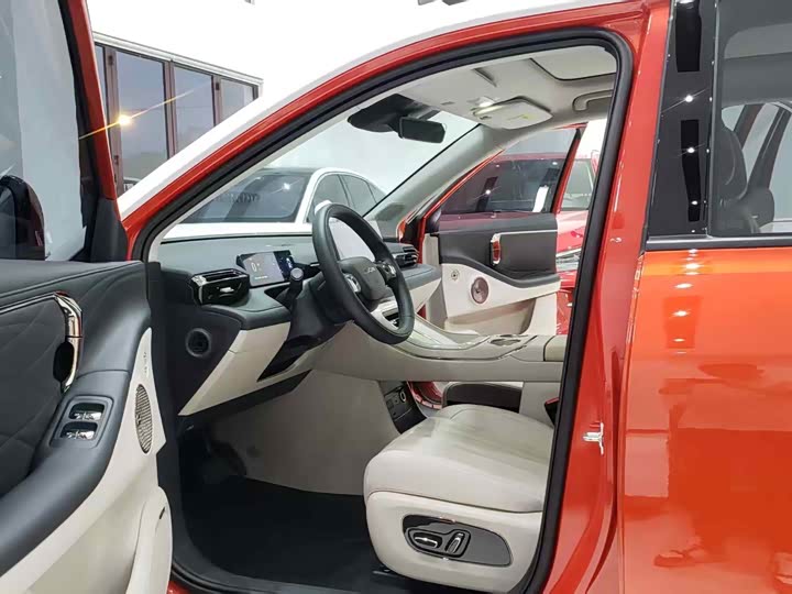 Фото 5 - GAC Aion V