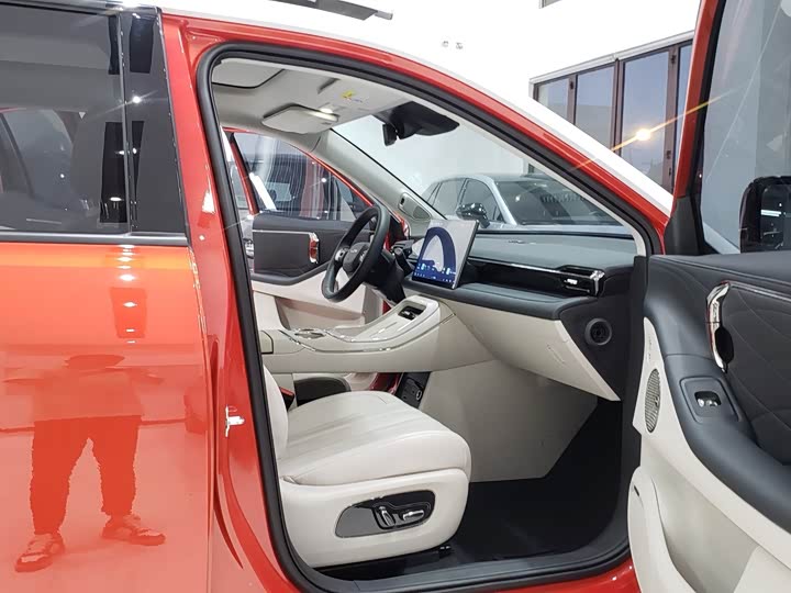 Фото 7 - GAC Aion V