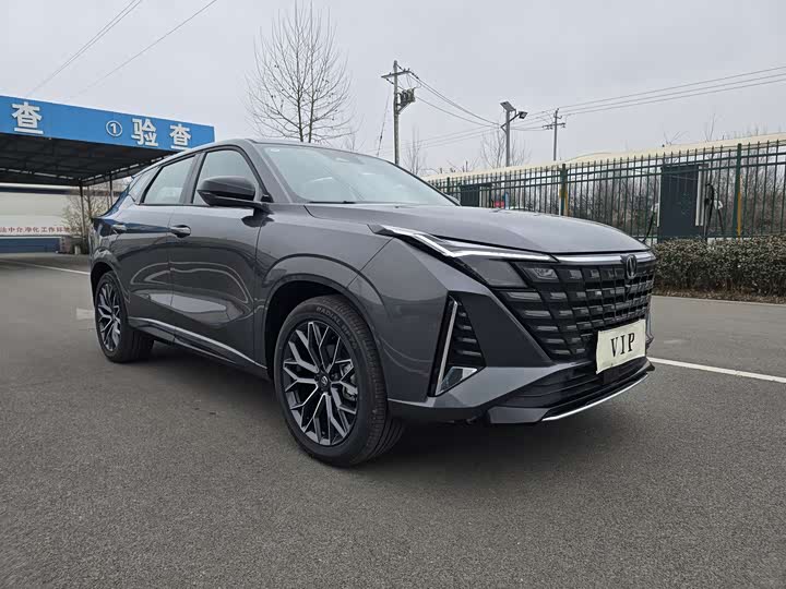 Фото 8 - Changan UNI-Z