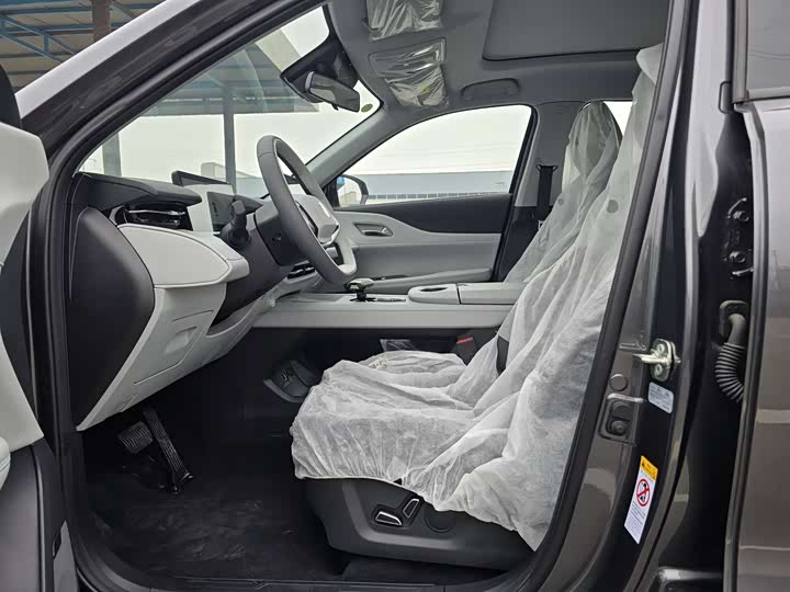 Фото 9 - Changan UNI-Z