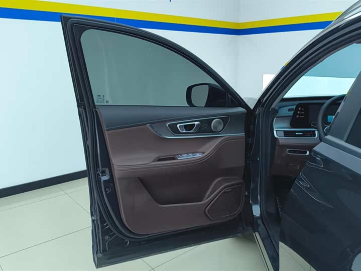 Фото 7 - Chery Tiggo 8 Plus