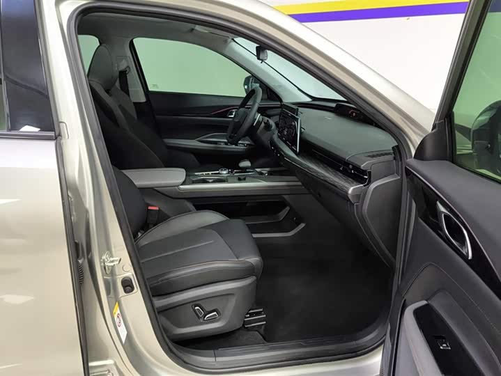 Фото 8 - Changan Oshan Z6