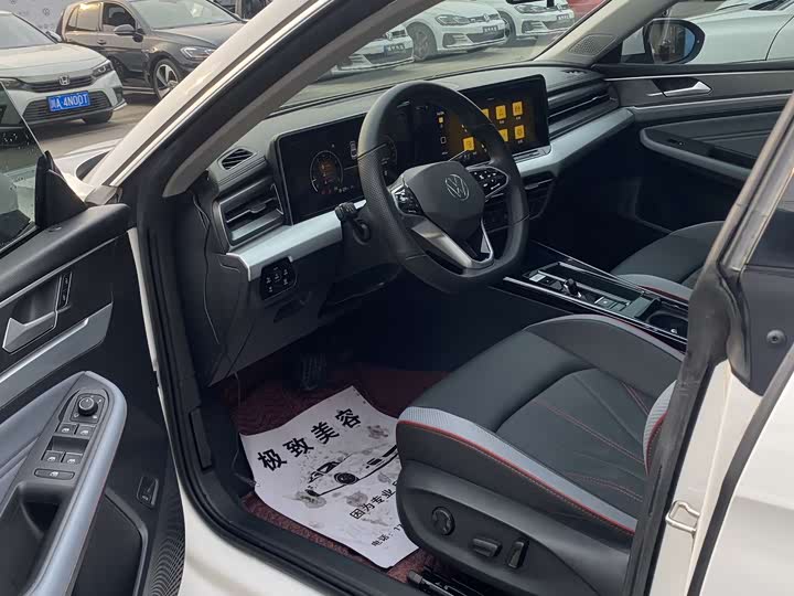 Фото 6 - Volkswagen Lamando L