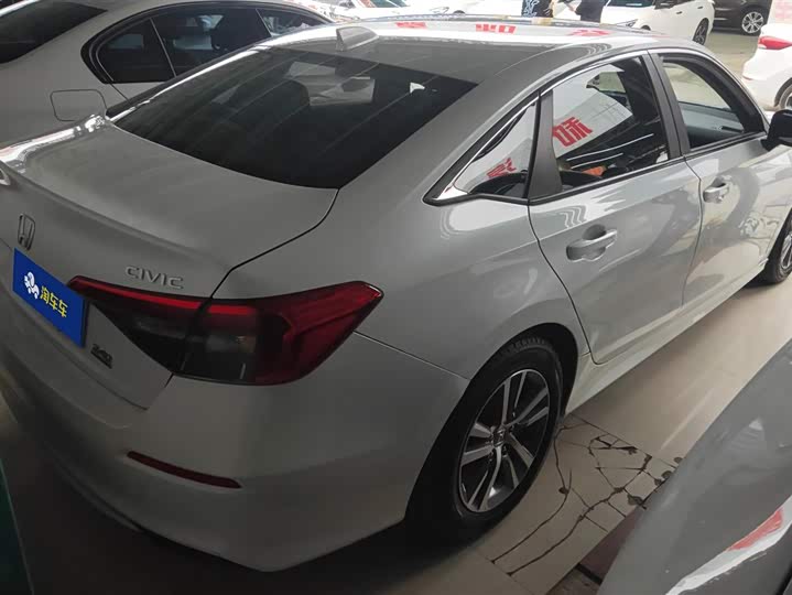 Фото 3 - Honda Civic