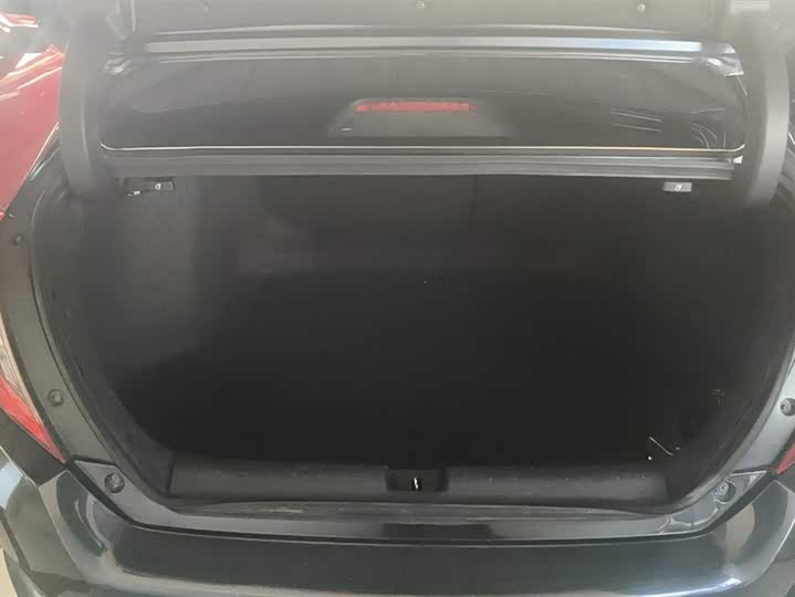 Фото 4 - Honda Civic