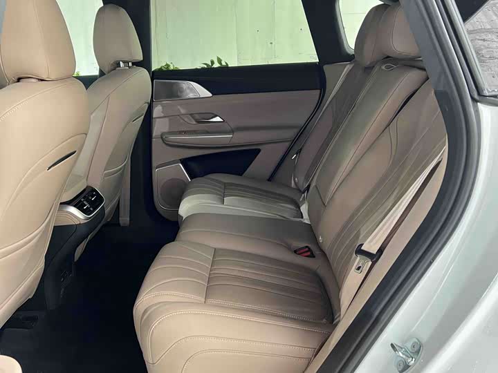 Фото 8 - XPeng G9