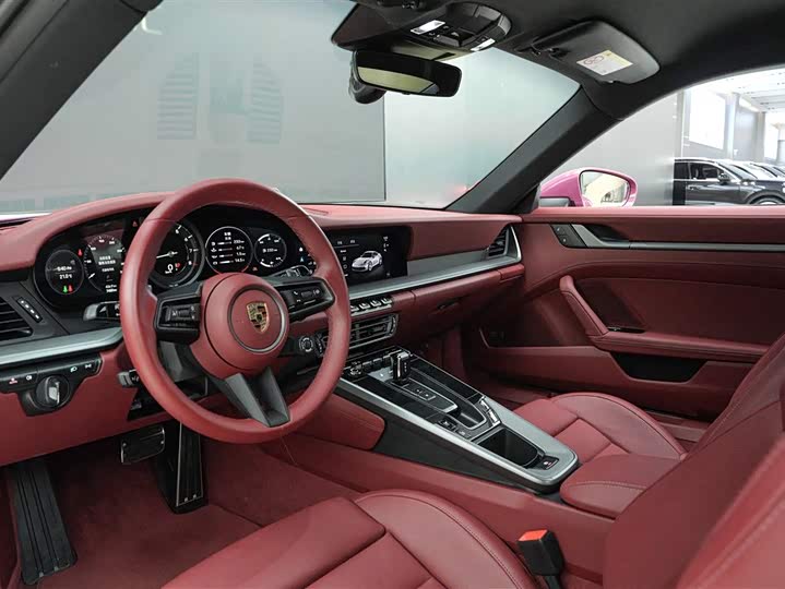 Фото 8 - Porsche 911