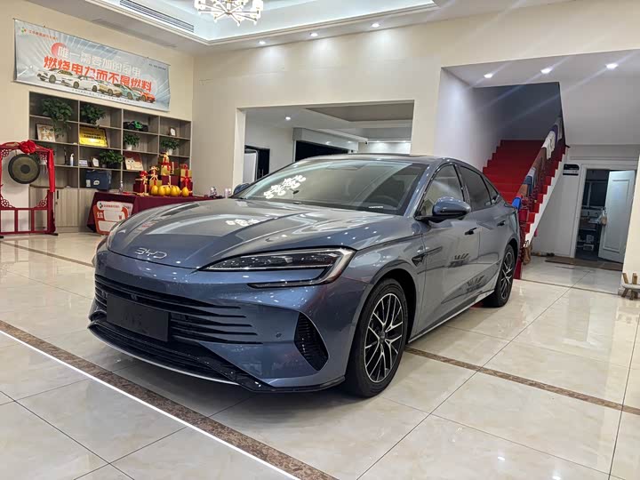 Фото 1 - BYD Seal 07 DM-i Hybrid