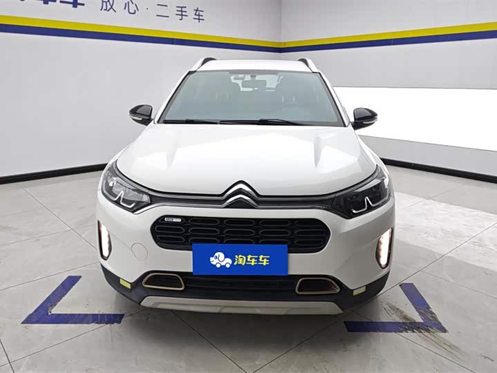 Фото 2 - Citroen C3-XR