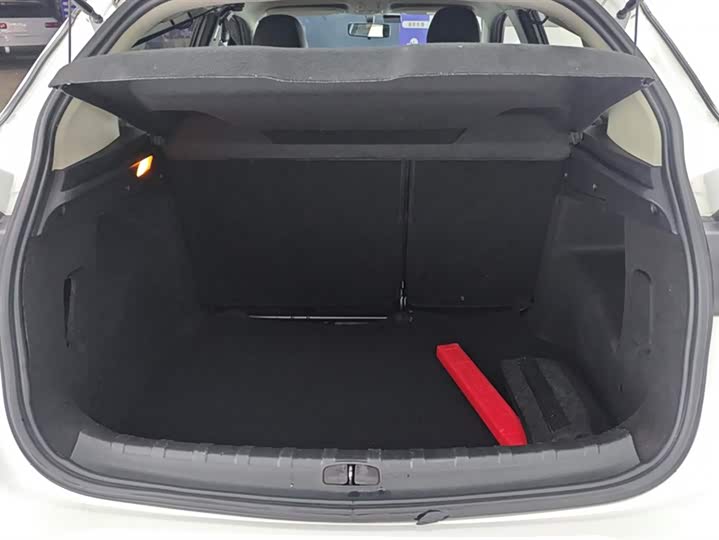 Фото 4 - Citroen C3-XR