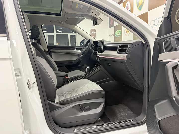 Фото 7 - Volkswagen Tayron