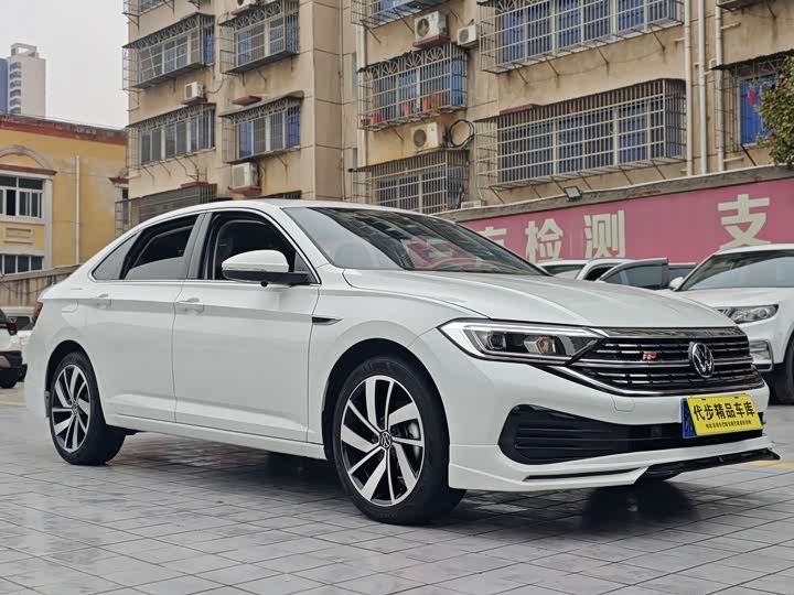 Фото 3 - Volkswagen Sagitar L