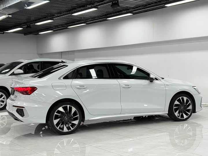 Фото 6 - Audi A3