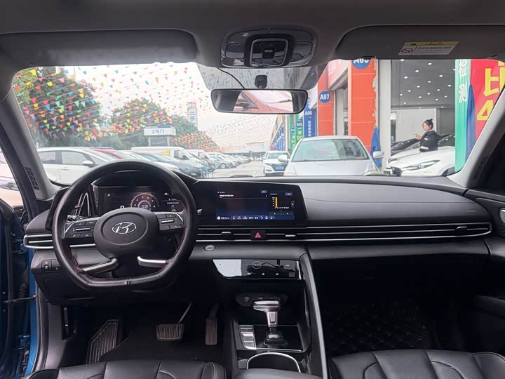 Фото 8 - Hyundai Elantra N line