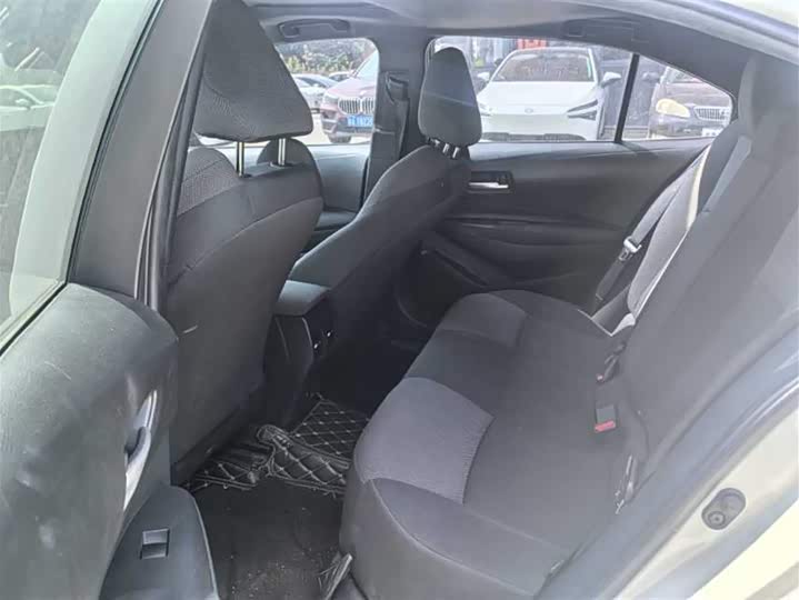 Фото 2 - Toyota Levin