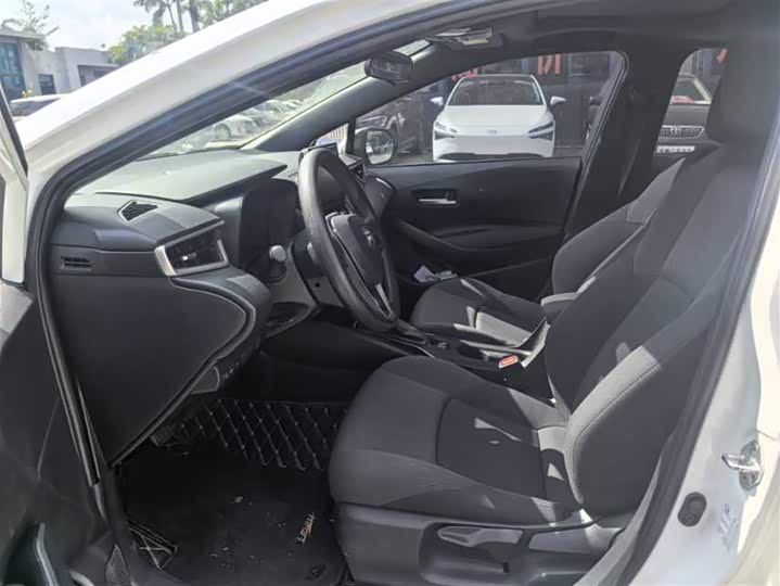 Фото 5 - Toyota Levin