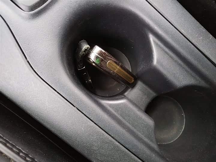 Фото 9 - Toyota Corolla