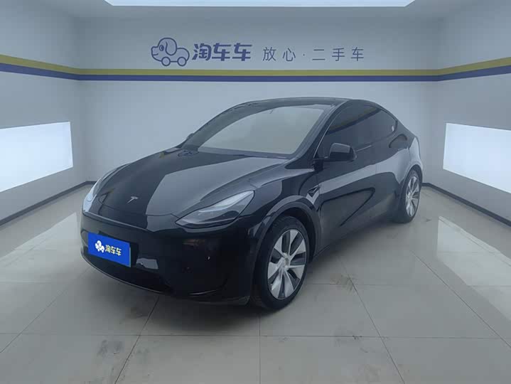 Фото 1 - Tesla Model Y