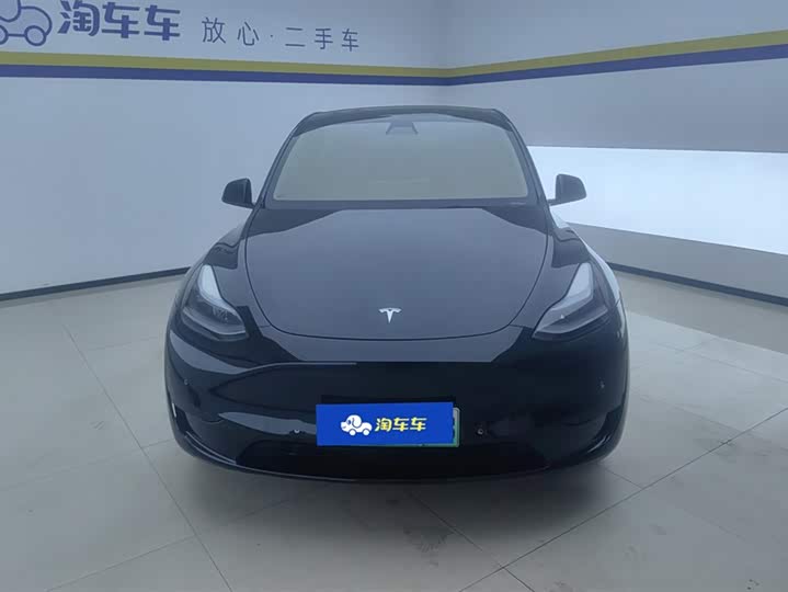 Фото 2 - Tesla Model Y