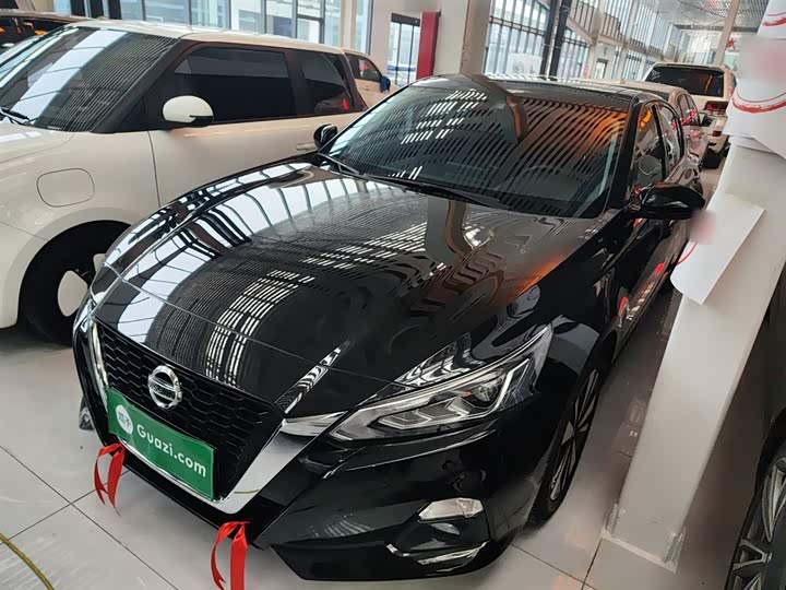 Фото 2 - Nissan Teana