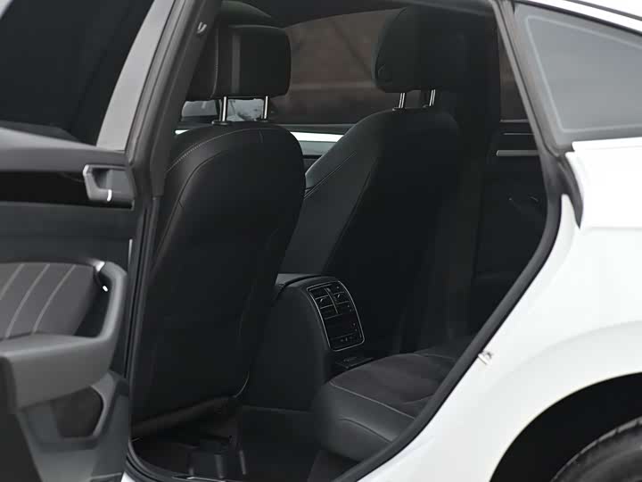 Фото 5 - Volkswagen CC