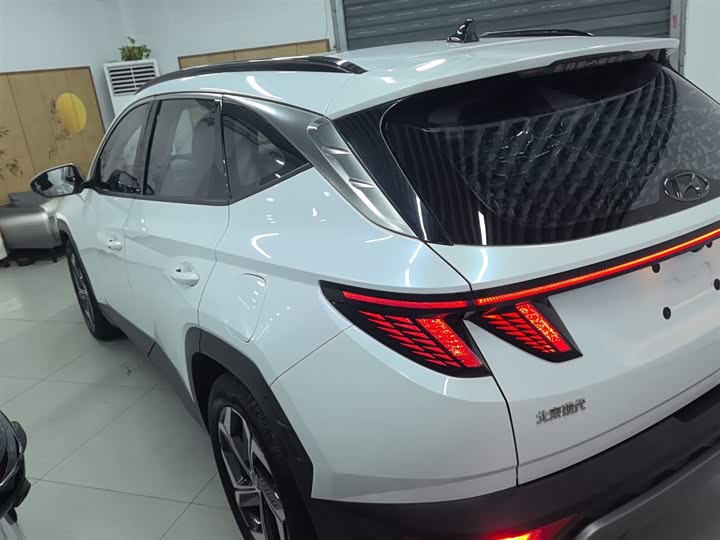 Фото 5 - Hyundai Tucson L