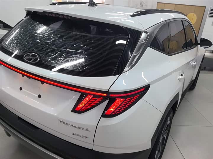 Фото 7 - Hyundai Tucson L